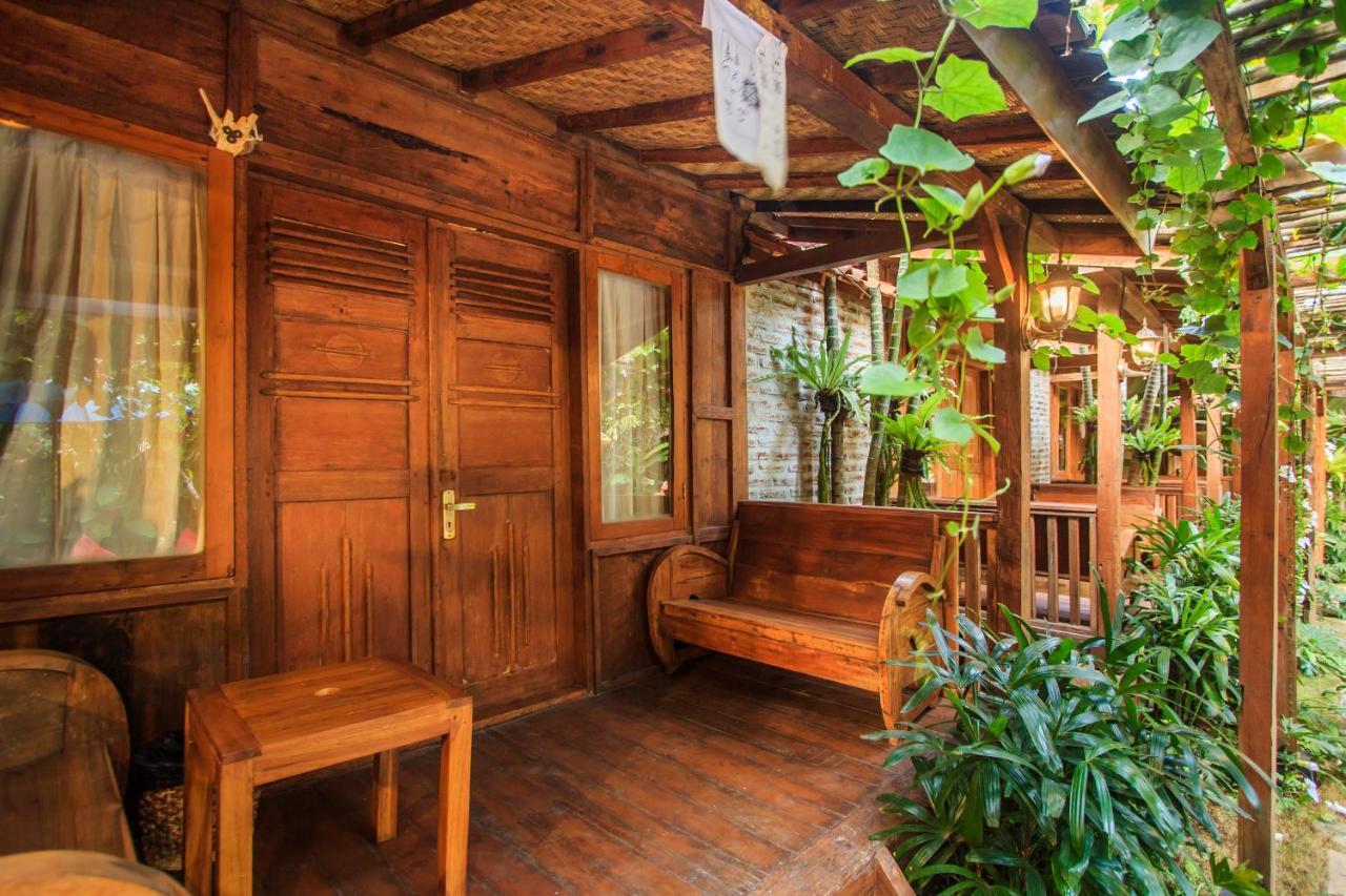 Bening Hut And Spa Seminyak Esterno foto
